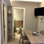 Liana * סניגליה
